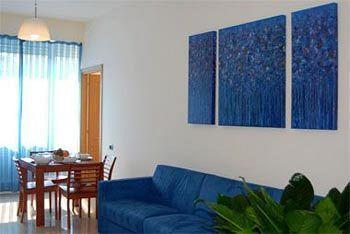 Lux Aparthotel