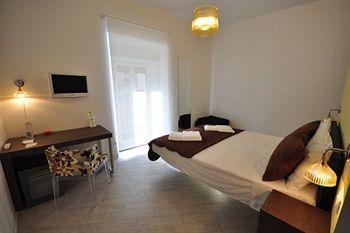 First Floor Guest house 2*