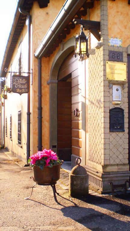 Bed & Breakfast La Valle Dei Casali Com