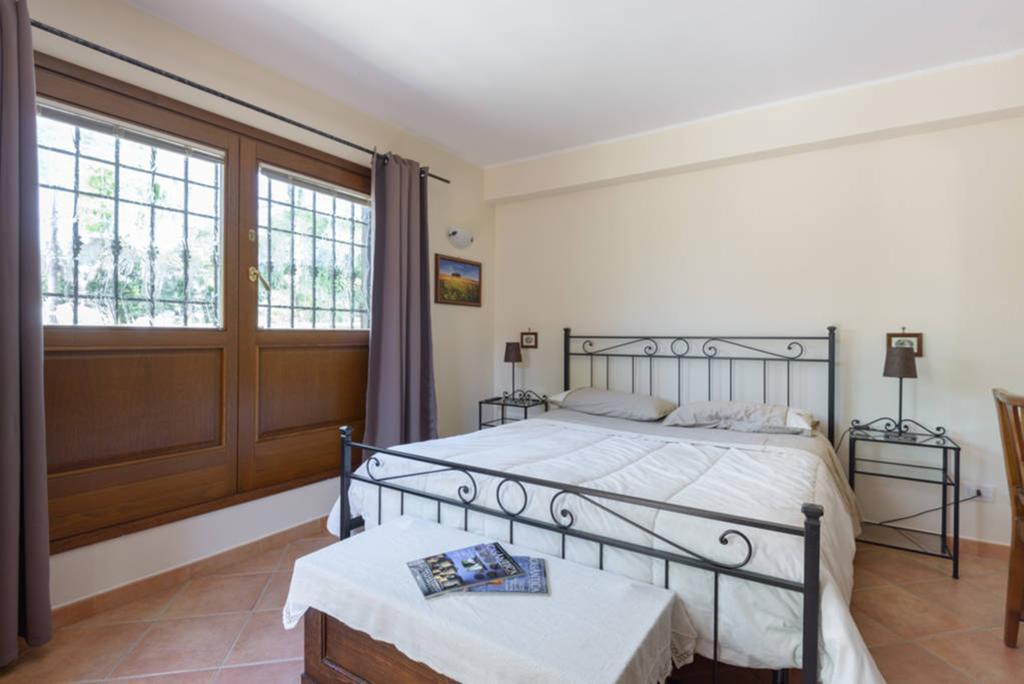 Bed & Breakfast La Valle Dei Casali Com