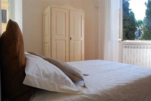 Domus Quiritum 3* Rome