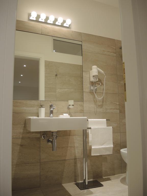 Trastevere Luxury Bed & Breakfast Rome