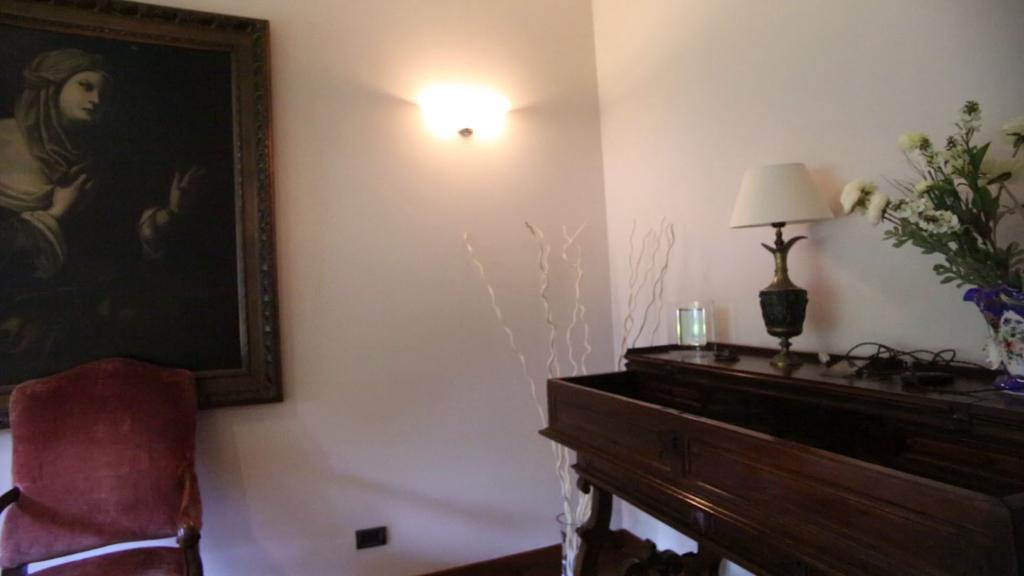 Candia House