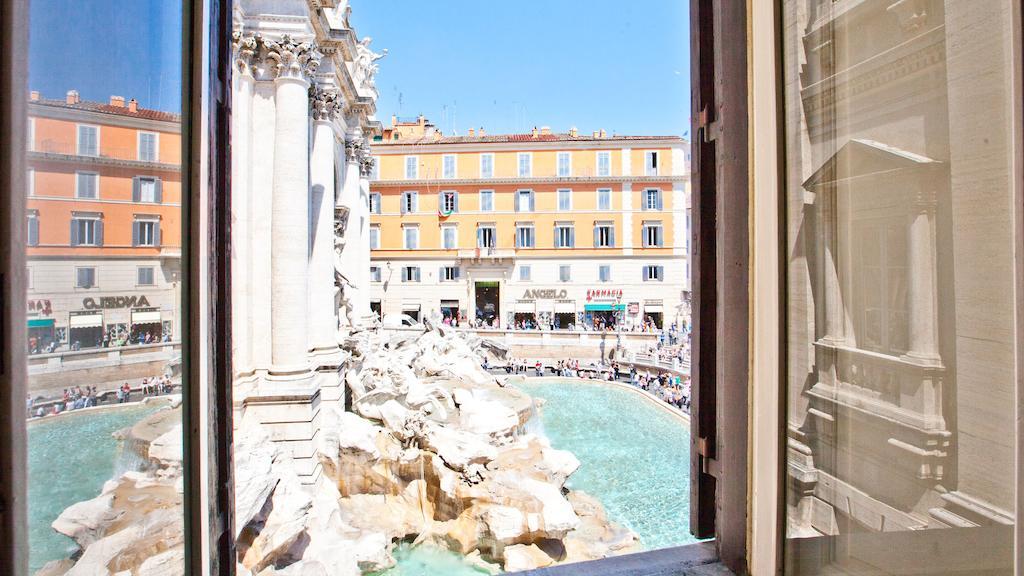 Appartement In Trevi Fouintain View