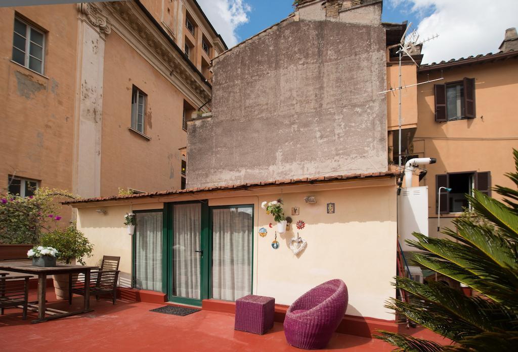 Monti Colosseum Apartment *