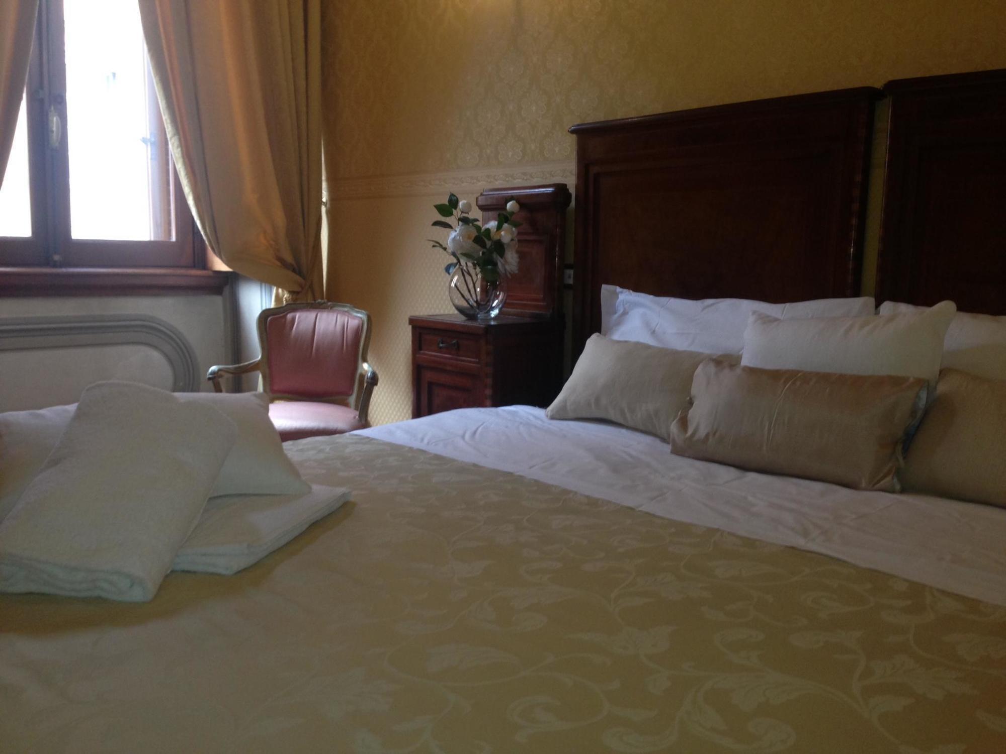 Affreschi Su Luxury