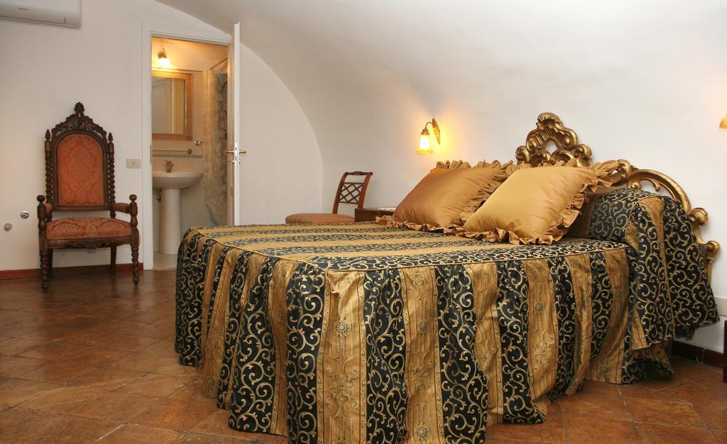 Bed & Breakfast Navona Gallery