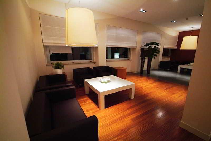Saint John Hotel 4*