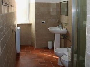 Domus Quiritum Couette-café