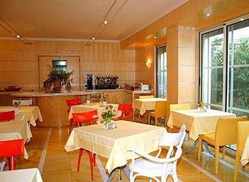 Tre Fontane Hotel Rome