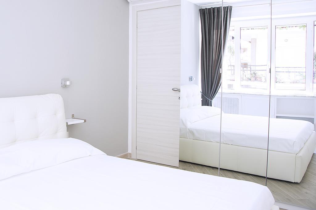 Gens Claudia, Vatican Luxury Appartement *