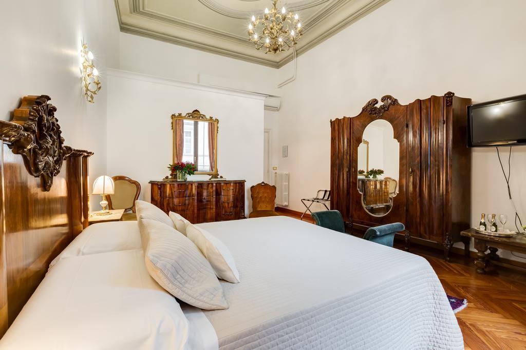 Affreschi Su Luxury