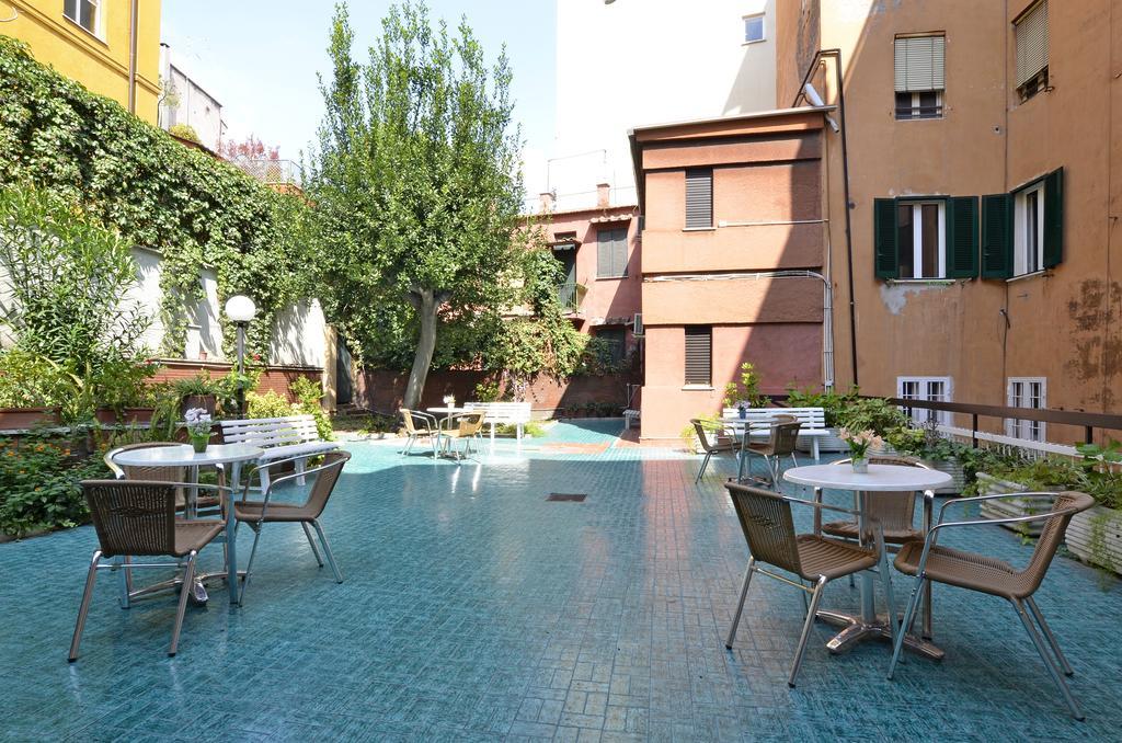 Tirreno Hotel 3*