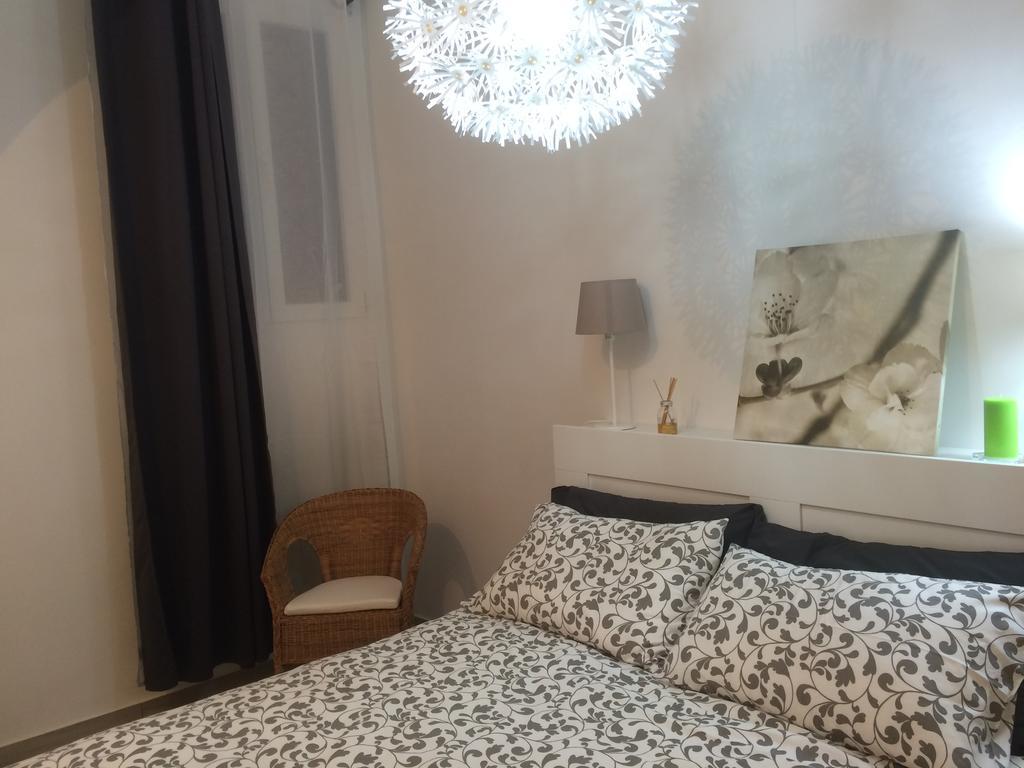 Camilla Apartment *