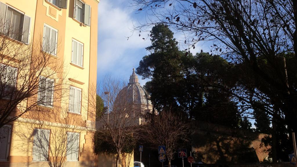 L'Angelo Al Vaticano Bed & Breakfast
