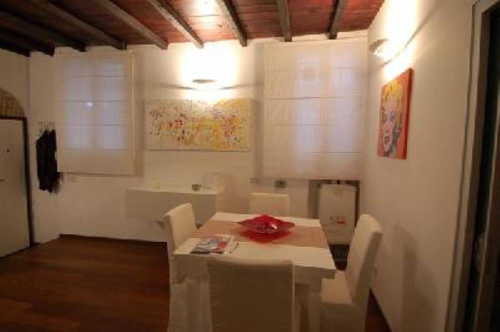 Trastevere Art *