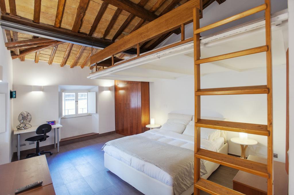 Apartment Domizio *