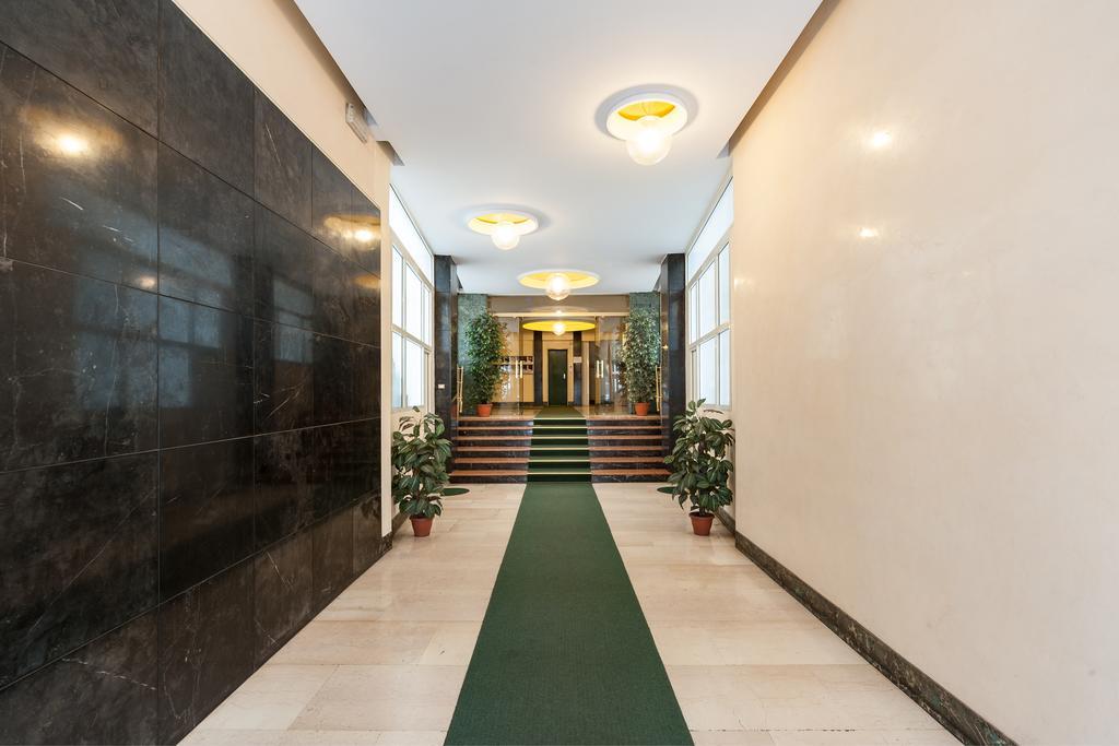 Vatican Rose Aparthotel *