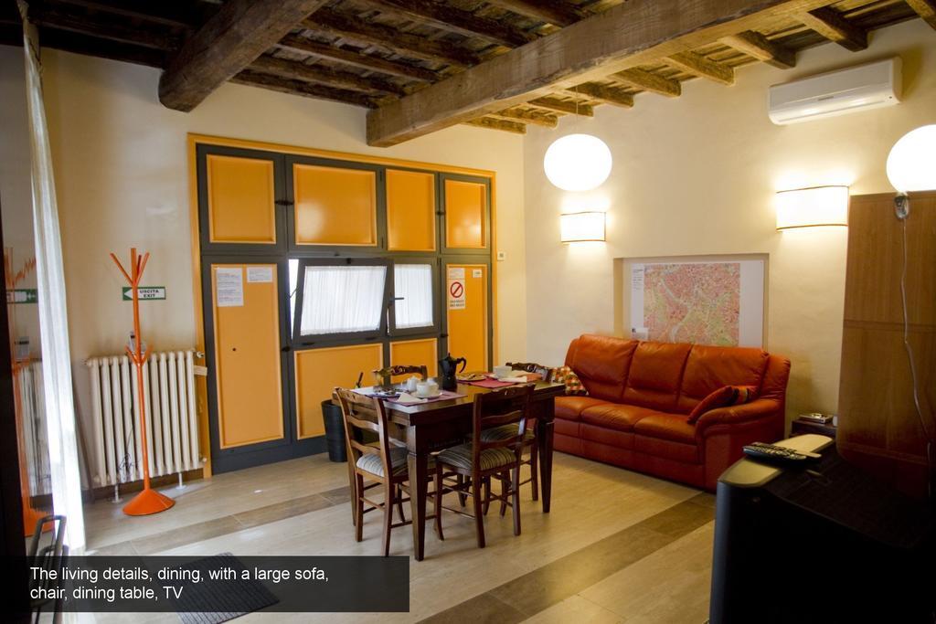 Monticelli Apartment *