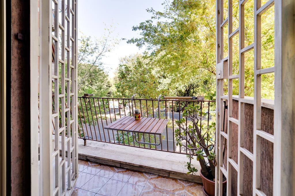Viale Marconi Apartment *