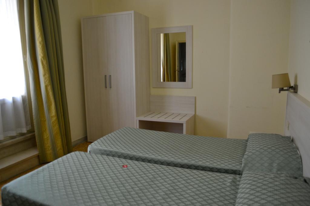 Casa Per Ferie Ravasco San Pietro Rome