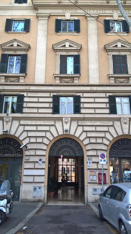 Capital Flat 9/b *