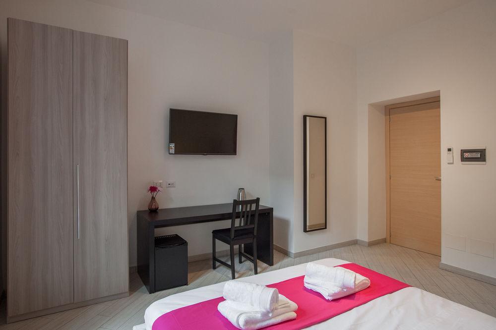 Df Royal Rome