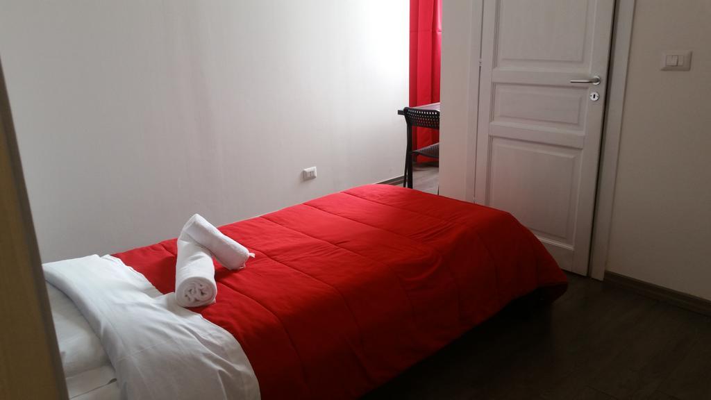 The House Guest house 3*