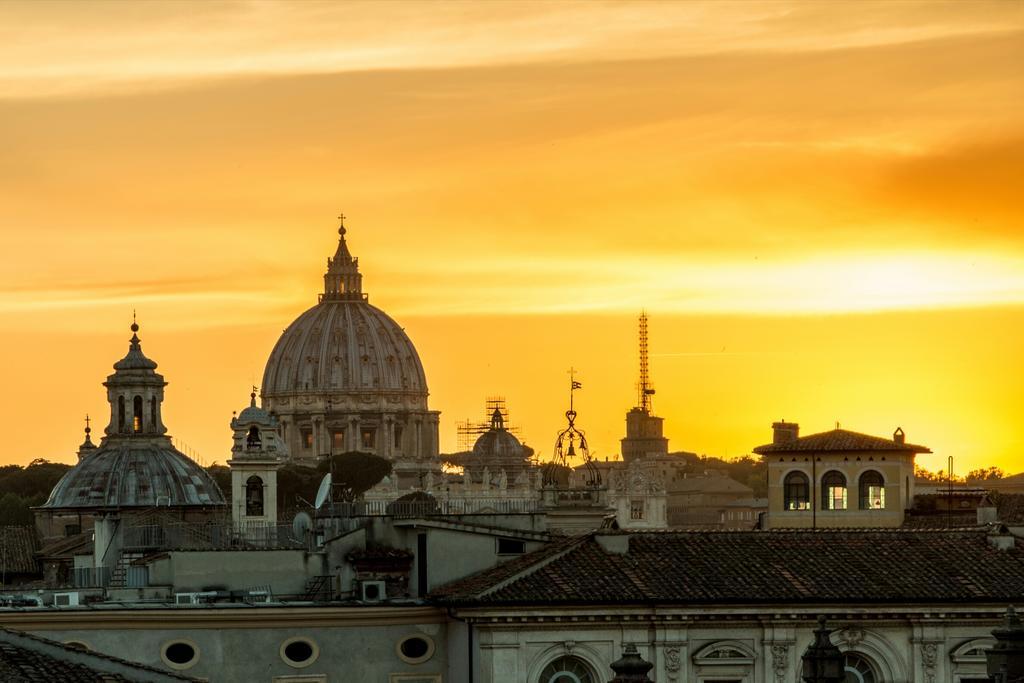Sant'ivo Rome