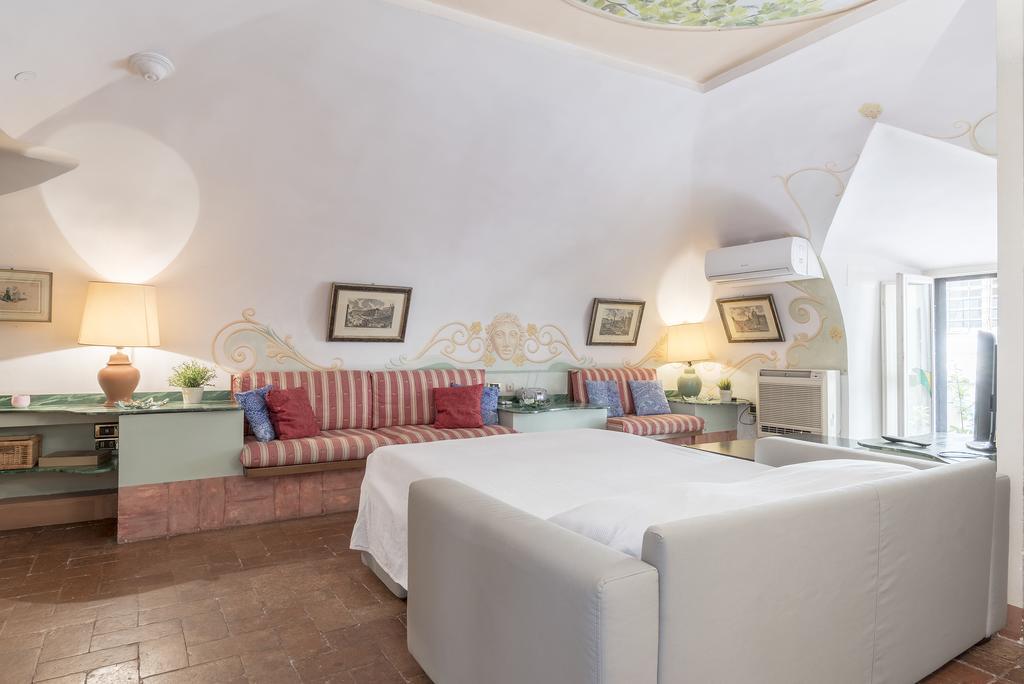 Piazza Colonna - Charme Homes