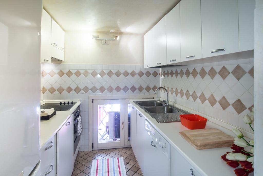 Monti Colosseum Apartment Rome