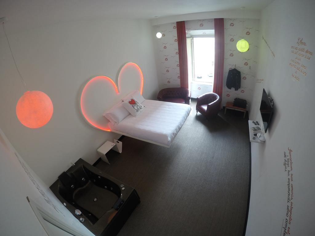 Casa de hóspedes Irooms Jacuzzi 2*