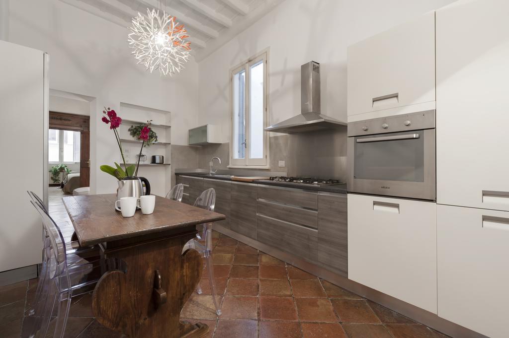 Antique-modern Flat By Navona Square Apartamento Roma