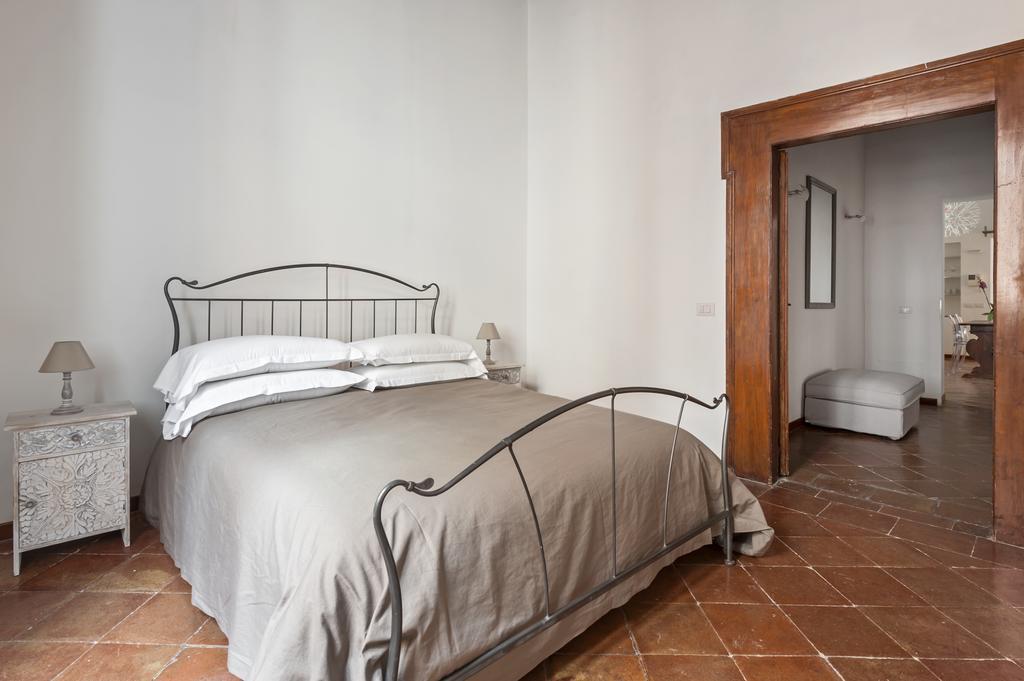 Antique-modern Flat By Navona Square Apartamento Roma