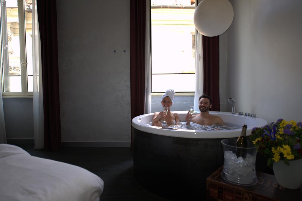 Casa de hóspedes Irooms Jacuzzi 2*