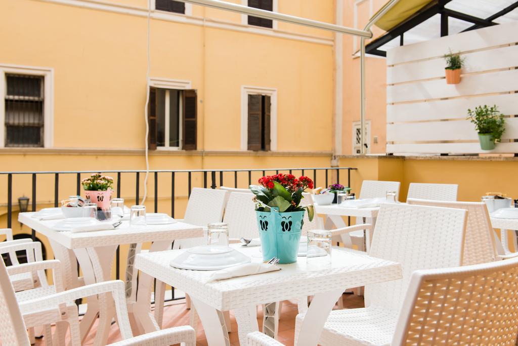 Domus Capilupi Couette-café