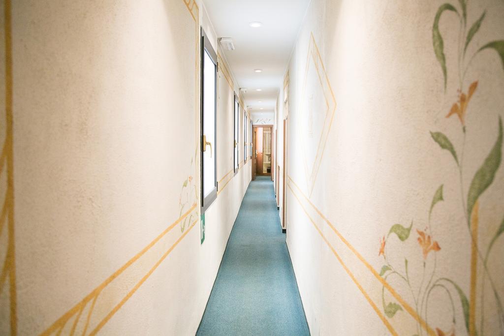 Hotel Trastevere Rome