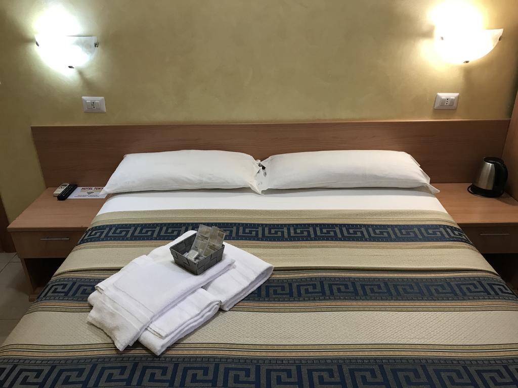 Tokyo Hotel *