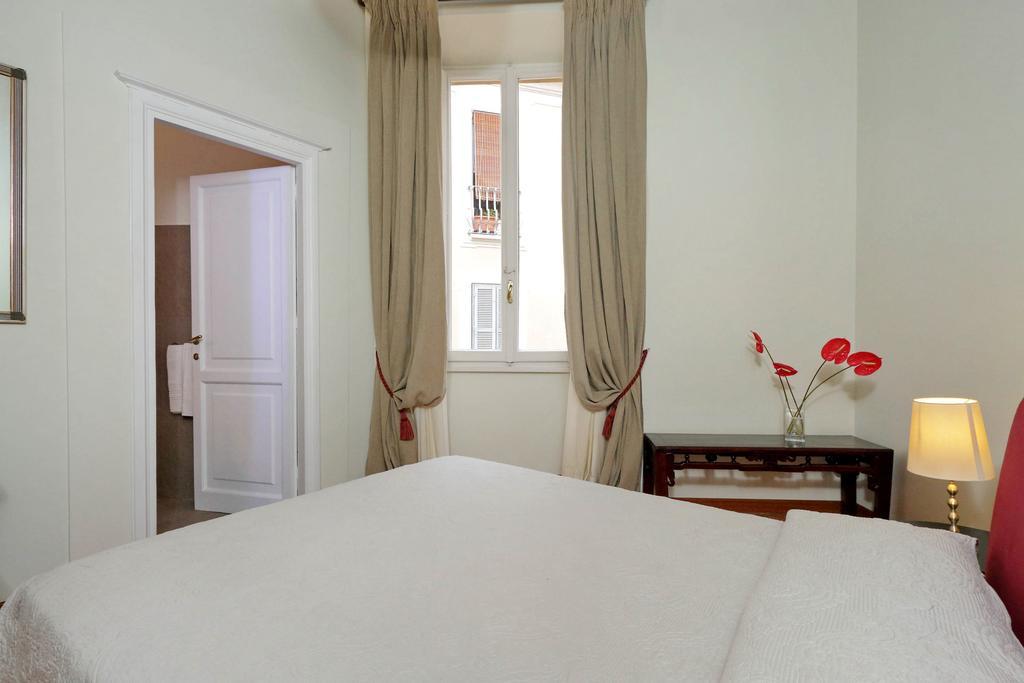 Trevi Vicolo Scanderbeg Apartment Rome