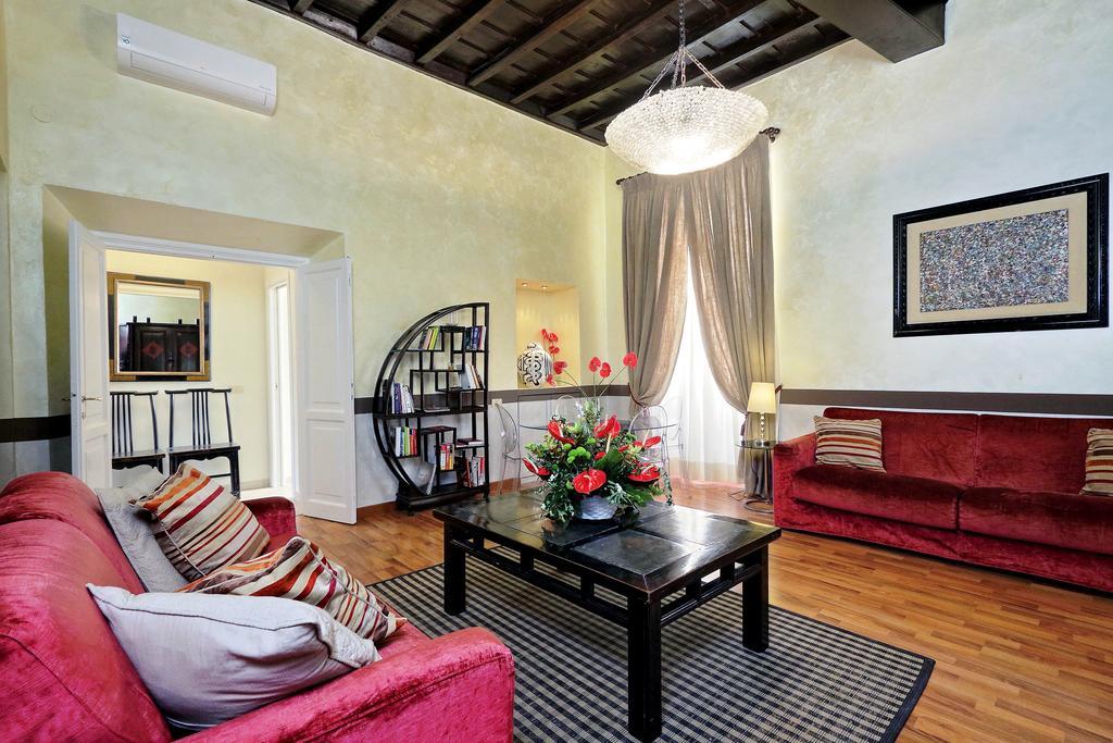 Trevi Vicolo Scanderbeg Apartment *