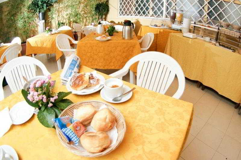 Hotel Louisiana 2*