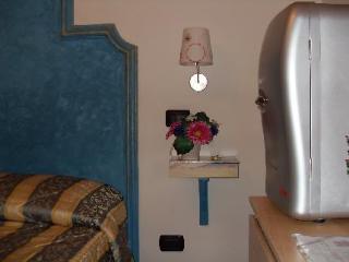 City Room B&B Bed & Breakfast