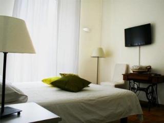 Couette-café Domus Quiritum 3*