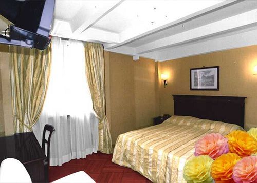 Bed & Breakfast Luxury H 2000 3*