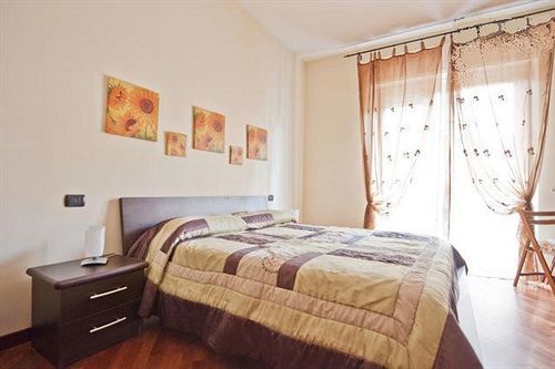Bed & Breakfast Stasera A Casa Da M.e. Rome