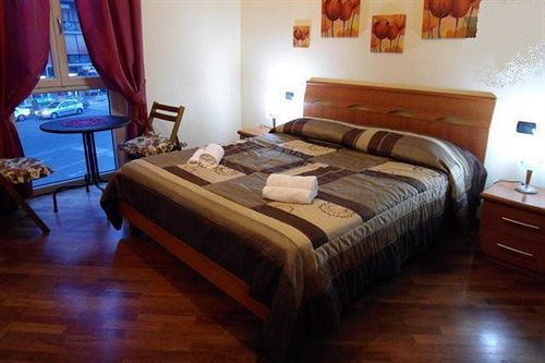 Stasera A Casa Da M.e. 2* Rome