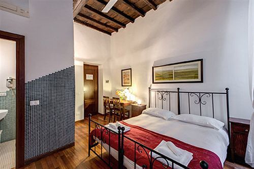 Nova Domizia Guest house