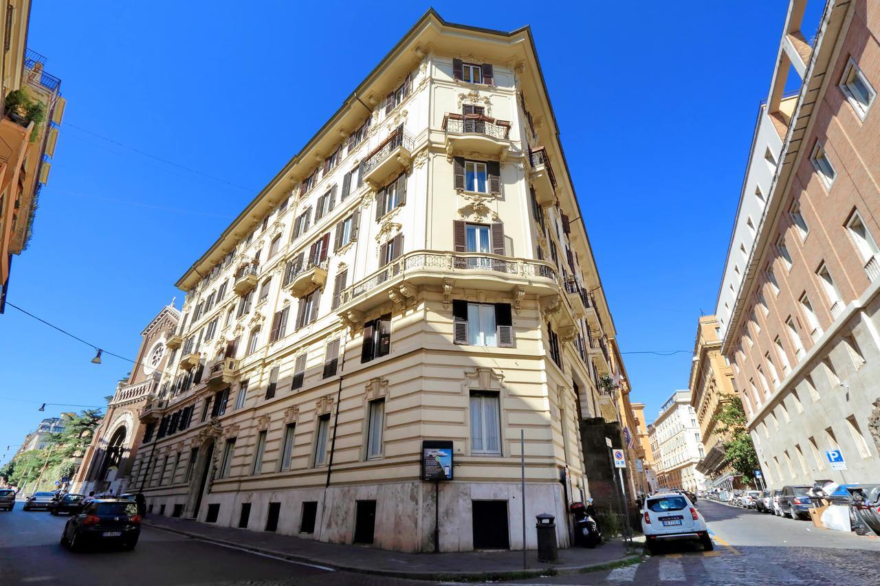 Prestigious Via Veneto * Rome