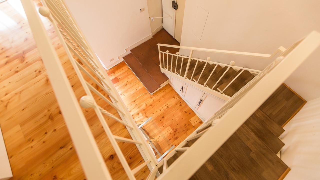 Apartment Santa Chiara Rome