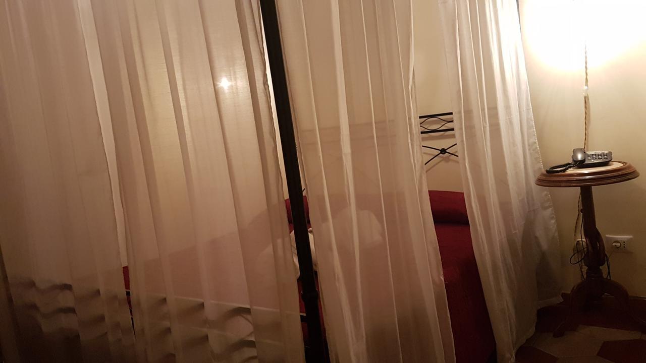 Dimora Storica Urbana Guest house 3*